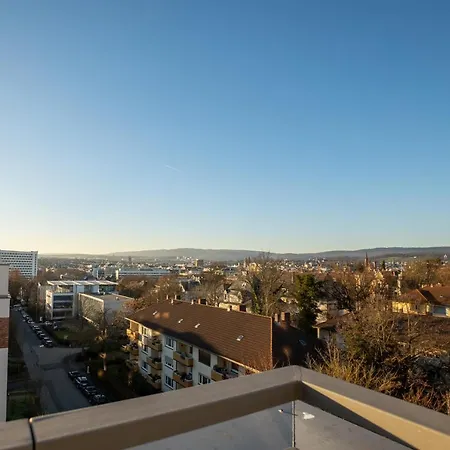 Penthouse I Dachterrasse I Tiefgaragenstellplatz I Nahe Bhf, Joho, Brita-arena Apartament