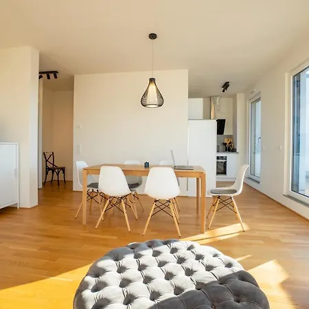 Penthouse I Dachterrasse I Tiefgaragenstellplatz I Nahe Bhf, Joho, Brita-arena شقة *