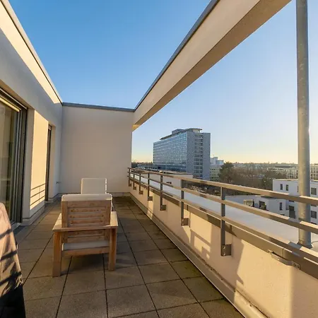 Penthouse I Dachterrasse I Tiefgaragenstellplatz I Nahe Bhf, Joho, Brita-arena شقة *