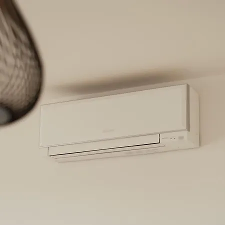 Penthouse I Dachterrasse I Tiefgaragenstellplatz I Nahe Bhf, Joho, Brita-arena